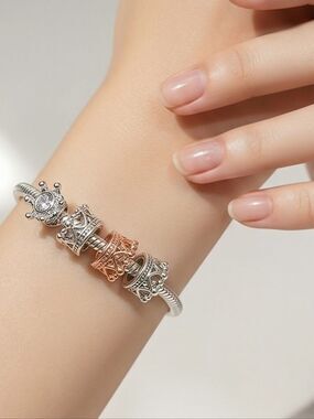 6pcs - Crown Spacer Beads Mixed Metal Charm Bracelet Set DIY Jewelry Gold Tiara